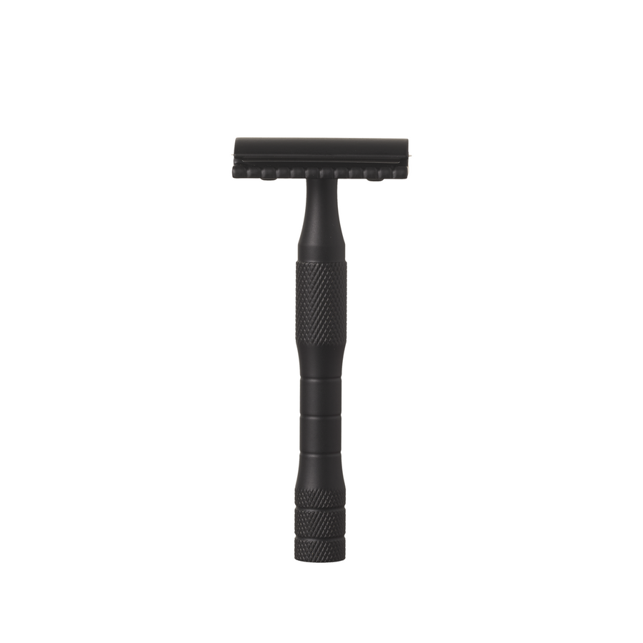 Beautiful, bronze, weighted safety razor by well kept works with one single, sharp blade that cuts hair close to the skin on the first pass, offering a smooth, irritation-free shave. Weighted handle applies the perfect amount of pressure, gliding effortlessly over your skin without pressure or tugging—which means no more razor burn.